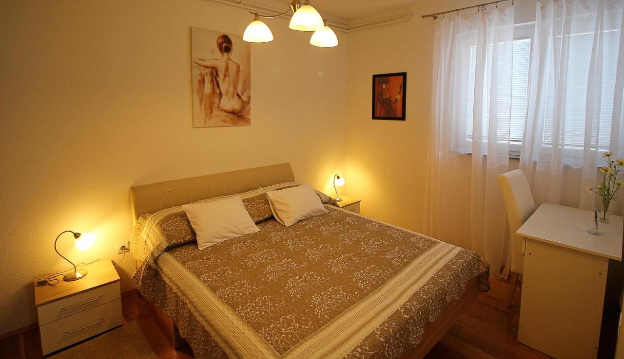 Apartmani Bozena Makarska Eksteriør bilde